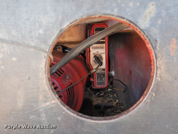 image for item DK2282 1986 Eager Beaver 35GHG-BR  lowboy equipment trailer