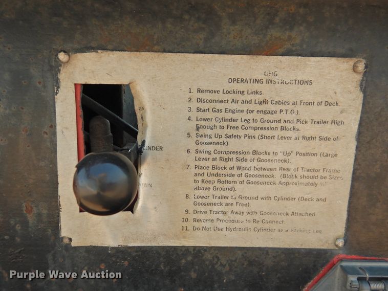 image for item DK2282 1986 Eager Beaver 35GHG-BR  lowboy equipment trailer