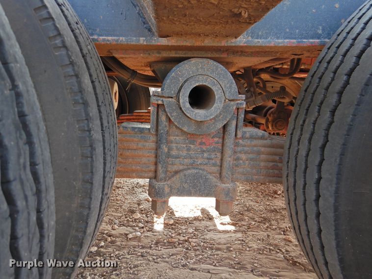 image for item DK2282 1986 Eager Beaver 35GHG-BR  lowboy equipment trailer