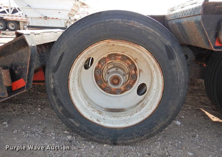 image for item DK2282 1986 Eager Beaver 35GHG-BR  lowboy equipment trailer