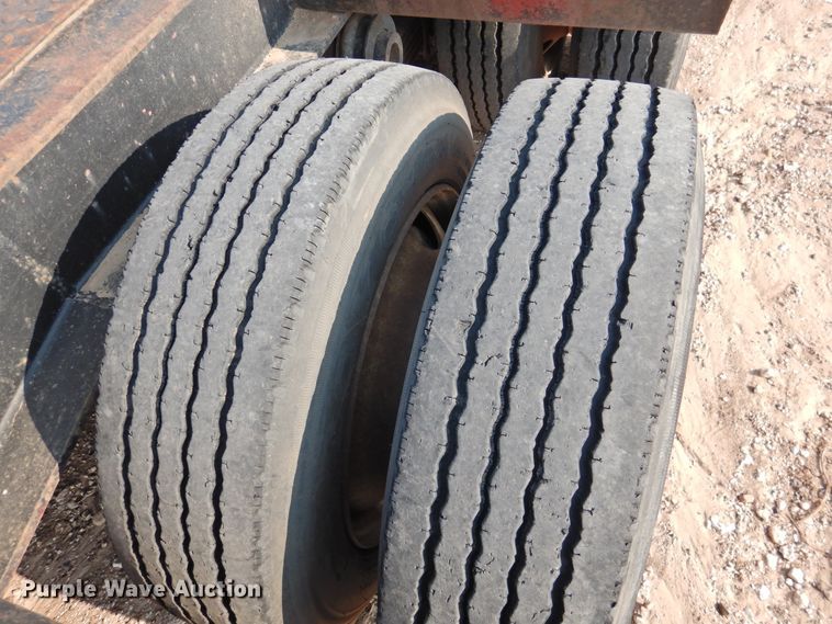 image for item DK2282 1986 Eager Beaver 35GHG-BR  lowboy equipment trailer