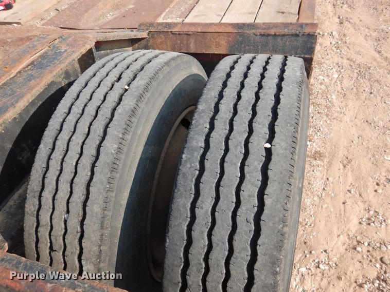 image for item DK2282 1986 Eager Beaver 35GHG-BR  lowboy equipment trailer