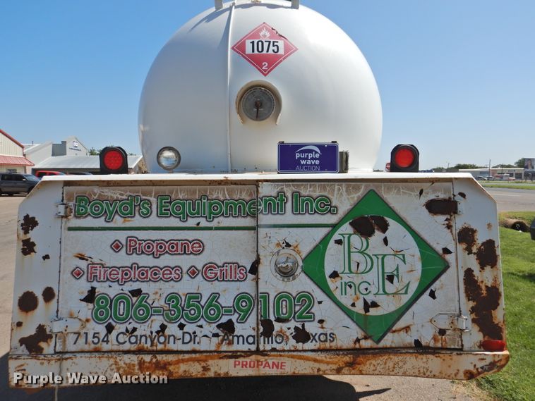 image for item DK2378 2008 GMC C7500  propane truck