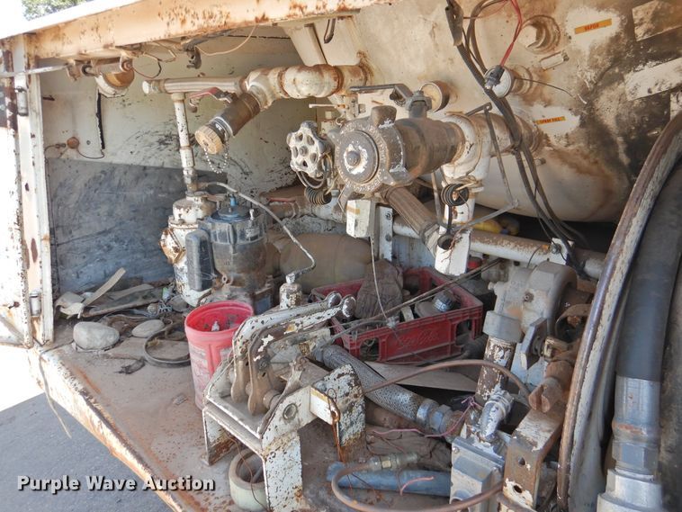 image for item DK2378 2008 GMC C7500  propane truck