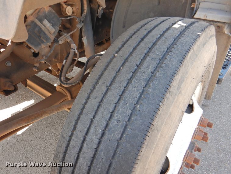 image for item DK2378 2008 GMC C7500  propane truck