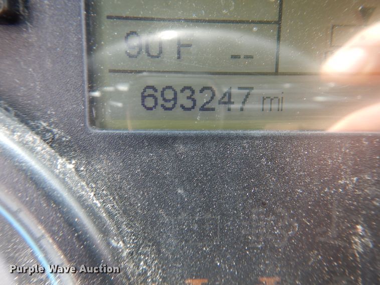 image for item DK8106 2016 Freightliner Cascadia 125  semi truck