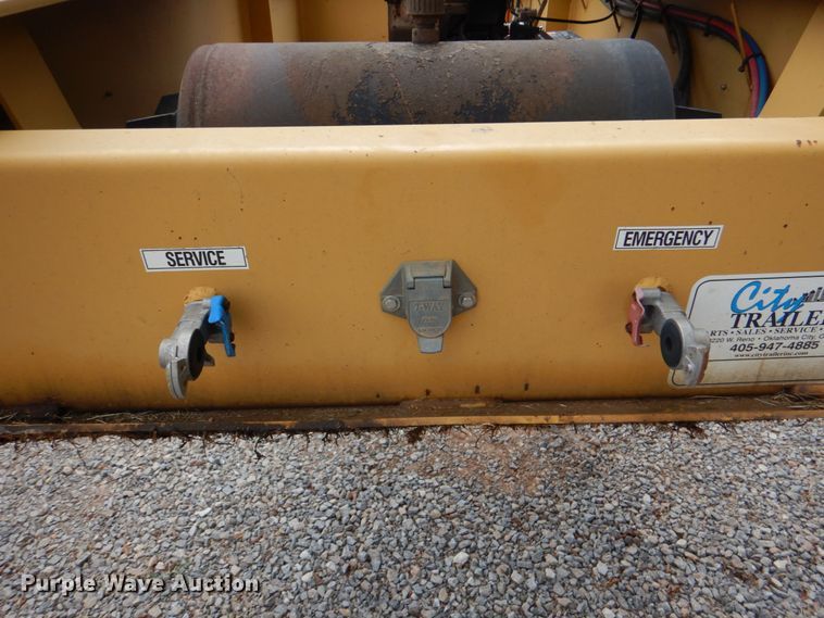 image for item DL0518 2010 Witzco Challenger RG35  lowboy equipment trailer