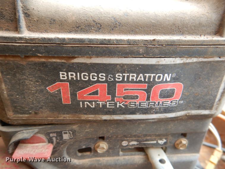 image for item DL0518 2010 Witzco Challenger RG35  lowboy equipment trailer