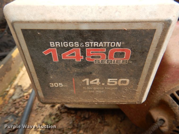 image for item DL0518 2010 Witzco Challenger RG35  lowboy equipment trailer