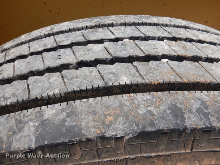 image for item DL0518 2010 Witzco Challenger RG35  lowboy equipment trailer