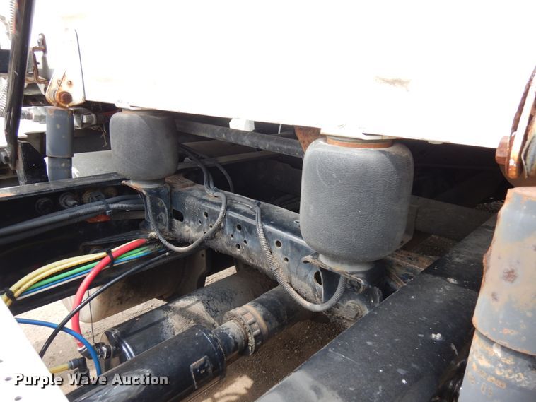 image for item DL5493 2012 Freightliner Cascadia 125  semi truck