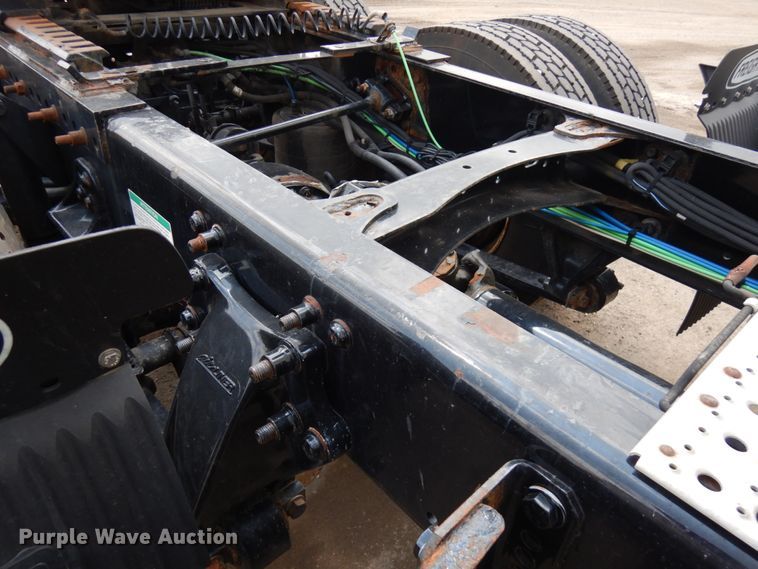 image for item DL5493 2012 Freightliner Cascadia 125  semi truck