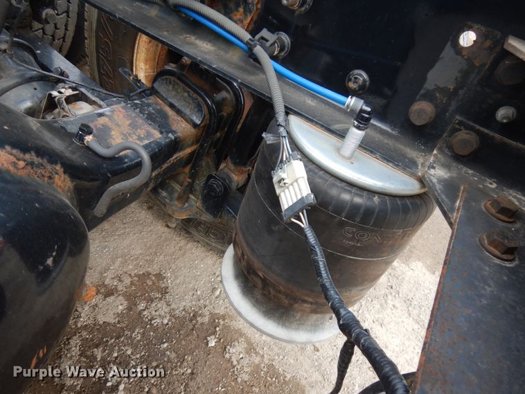 image for item DL5493 2012 Freightliner Cascadia 125  semi truck