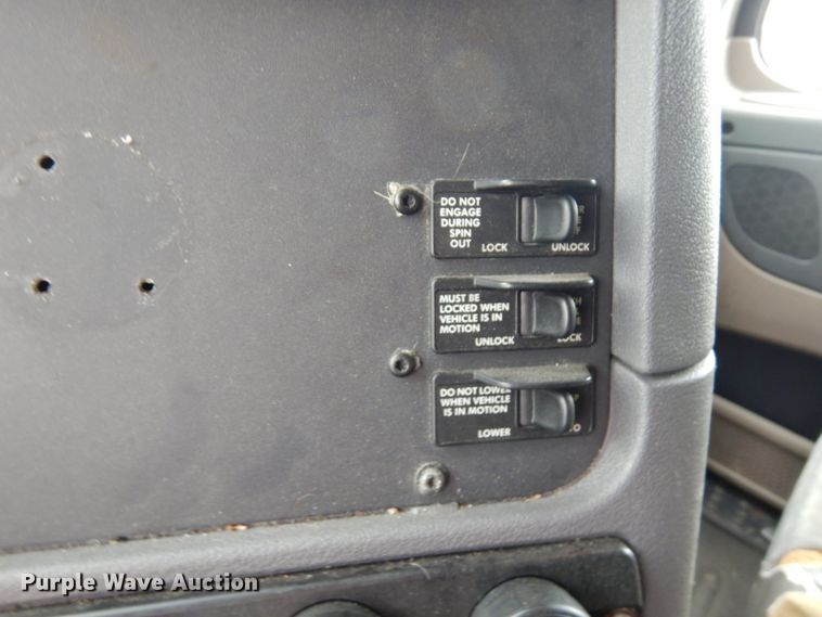 image for item DL5493 2012 Freightliner Cascadia 125  semi truck