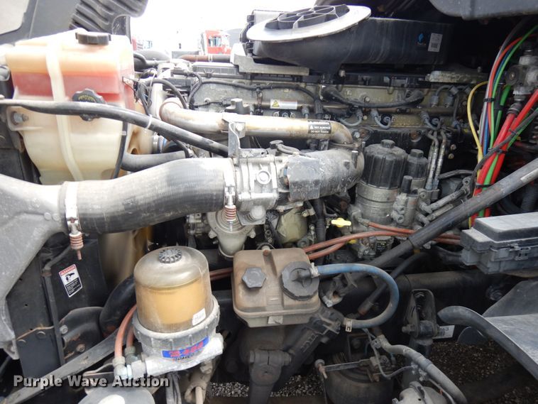 image for item DL5493 2012 Freightliner Cascadia 125  semi truck