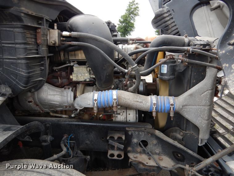 image for item DL5493 2012 Freightliner Cascadia 125  semi truck