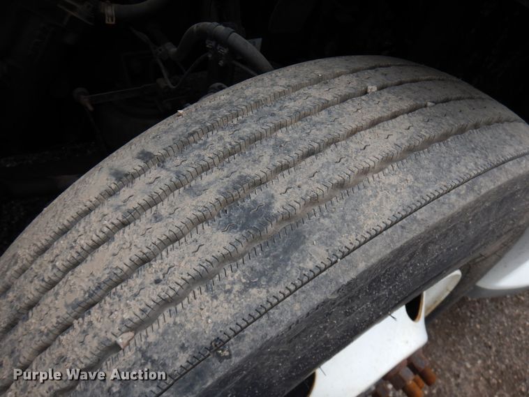 image for item DL5493 2012 Freightliner Cascadia 125  semi truck