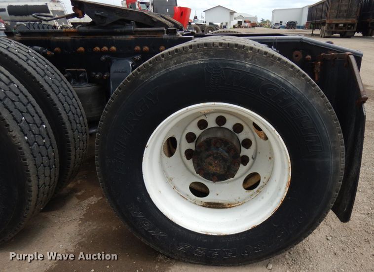 image for item DL5493 2012 Freightliner Cascadia 125  semi truck