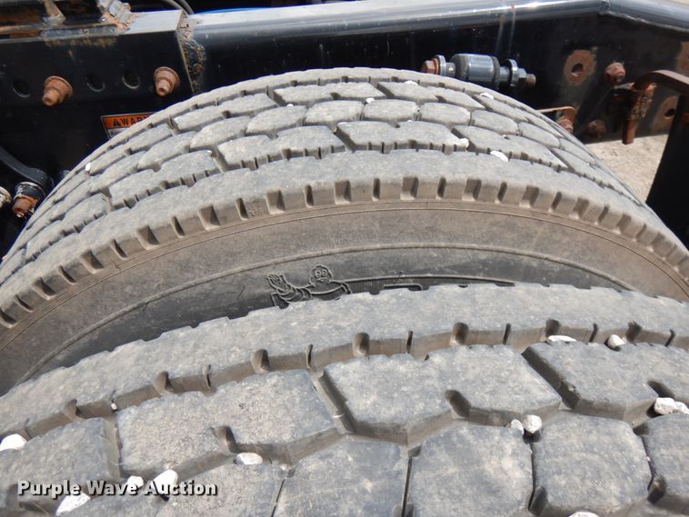 image for item DL5493 2012 Freightliner Cascadia 125  semi truck