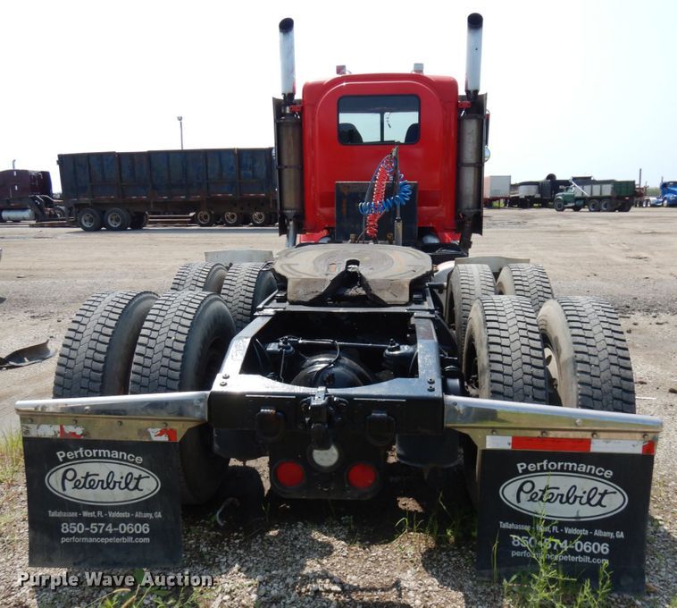 image for item DL5495 2008 Peterbilt 386  semi truck