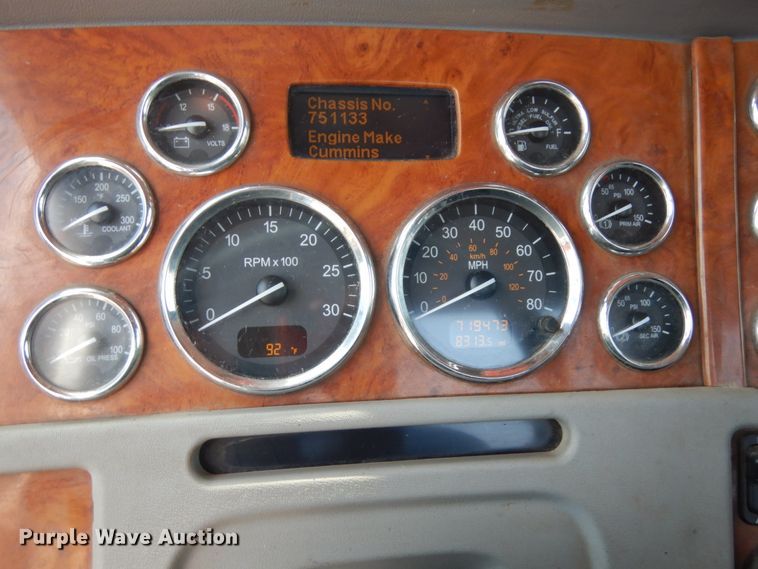 image for item DL5495 2008 Peterbilt 386  semi truck