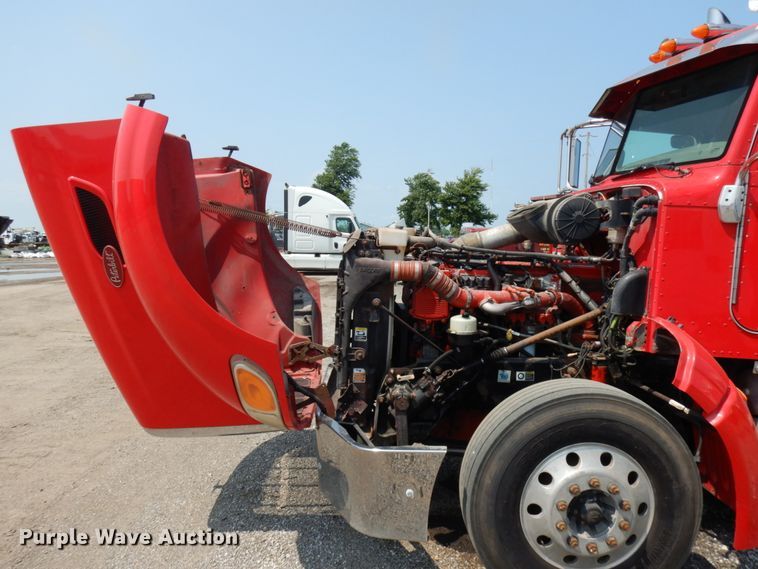 image for item DL5495 2008 Peterbilt 386  semi truck