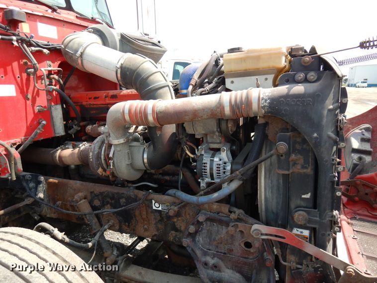 image for item DL5495 2008 Peterbilt 386  semi truck