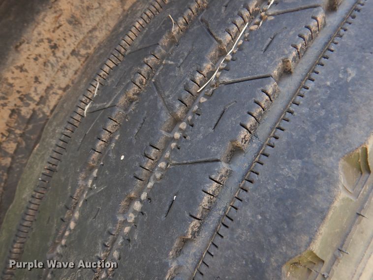 image for item DM3880 2016 Manac 4H232A000  end dump trailer