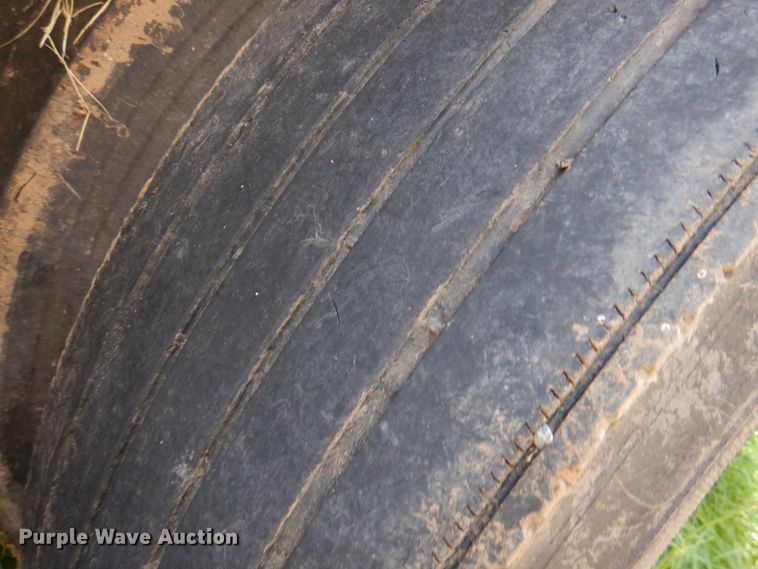 image for item DM3880 2016 Manac 4H232A000  end dump trailer