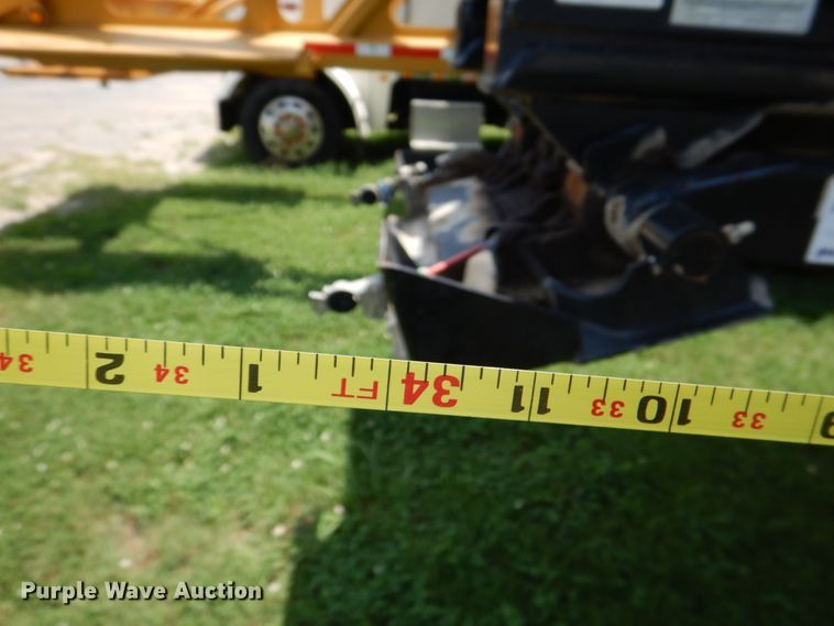 image for item DM3880 2016 Manac 4H232A000  end dump trailer