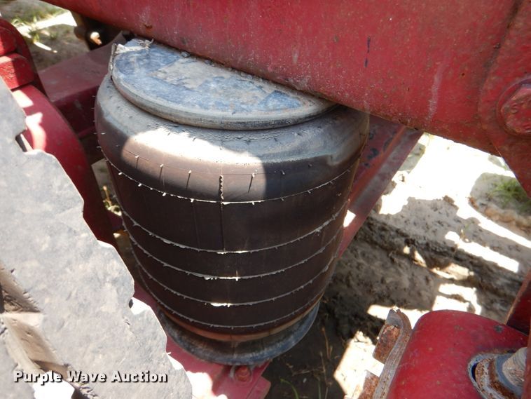 image for item DM3881 2003 Peterbilt 379  semi truck