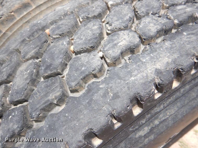 image for item DM3881 2003 Peterbilt 379  semi truck