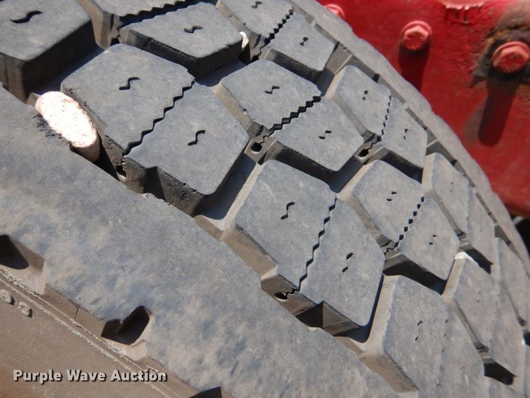 image for item DM3881 2003 Peterbilt 379  semi truck