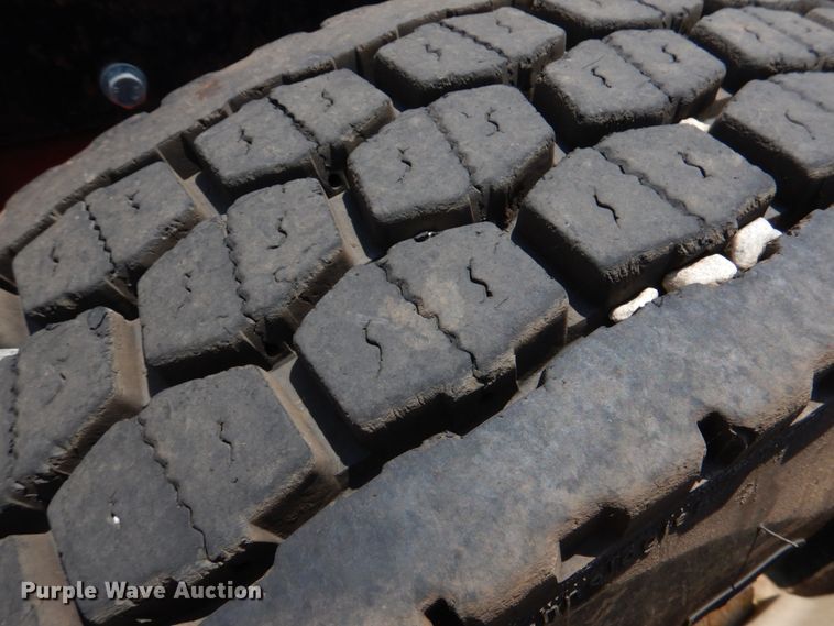 image for item DM3881 2003 Peterbilt 379  semi truck