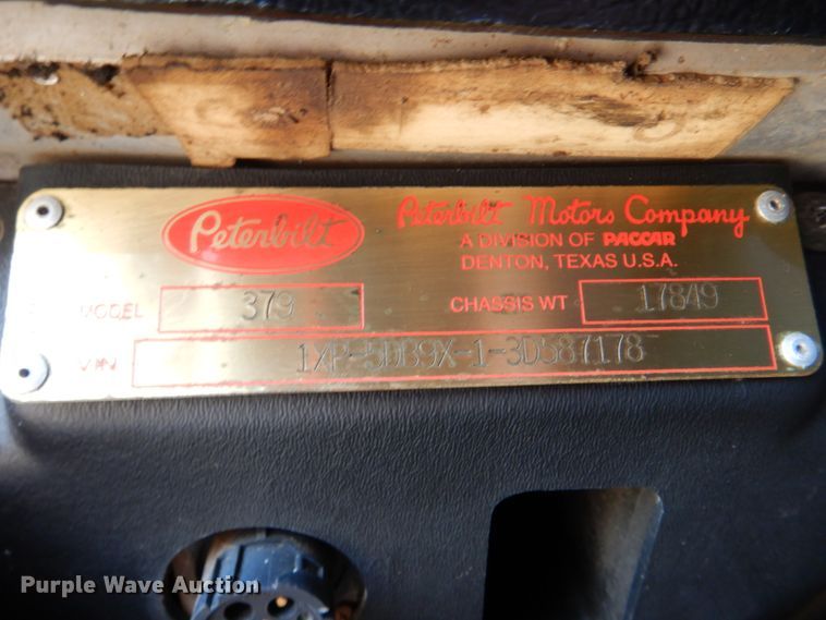 image for item DM3881 2003 Peterbilt 379  semi truck