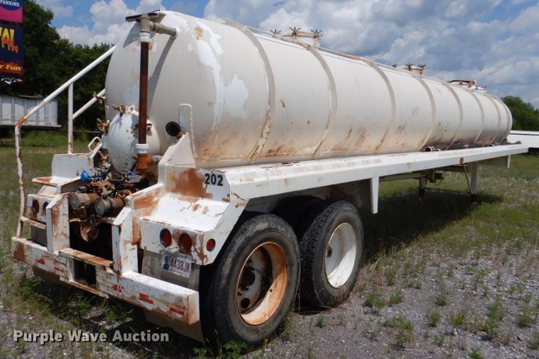 image for item DM3884 2013 Dragon Products  tank trailer