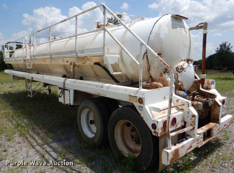 image for item DM3884 2013 Dragon Products  tank trailer