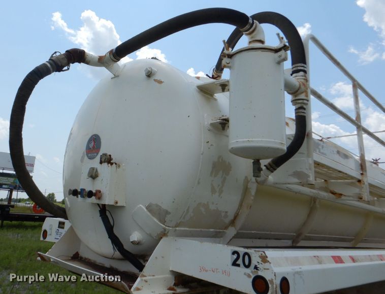 image for item DM3884 2013 Dragon Products  tank trailer