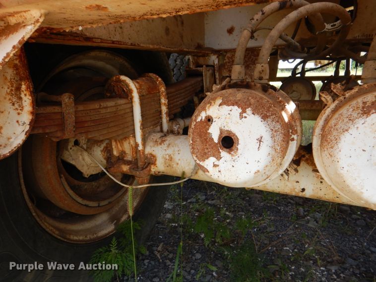 image for item DM3884 2013 Dragon Products  tank trailer