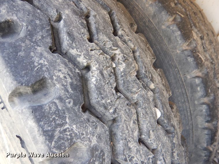 image for item DM3884 2013 Dragon Products  tank trailer