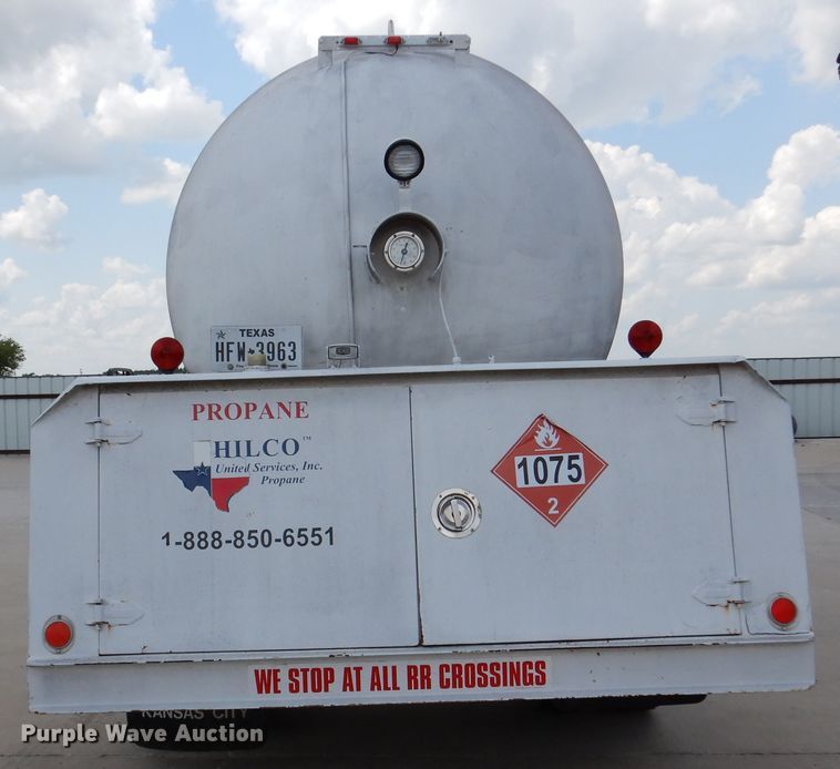 image for item DM6326 1996 Chevrolet Kodiak  propane truck