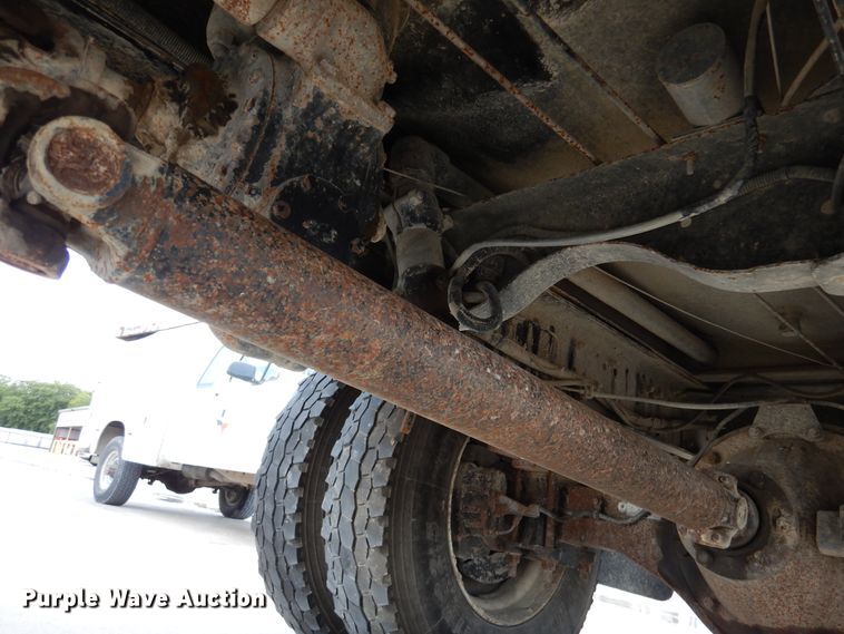 image for item DM6326 1996 Chevrolet Kodiak  propane truck