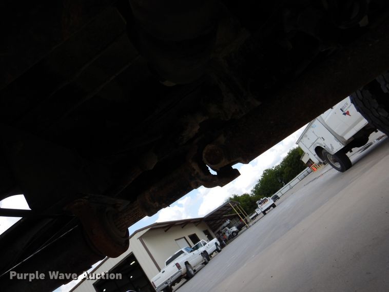 image for item DM6326 1996 Chevrolet Kodiak  propane truck