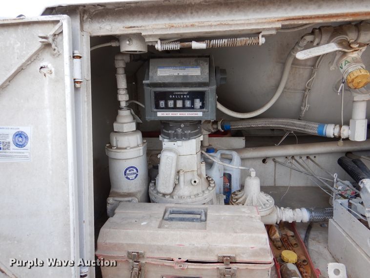 image for item DM6326 1996 Chevrolet Kodiak  propane truck