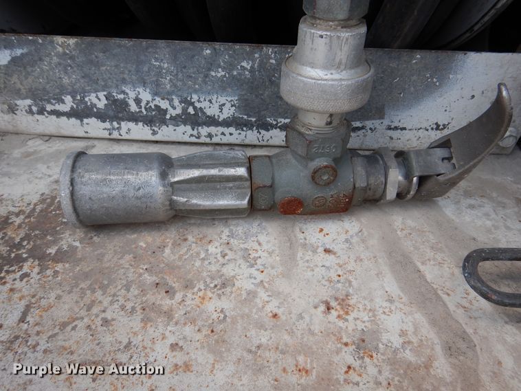 image for item DM6326 1996 Chevrolet Kodiak  propane truck