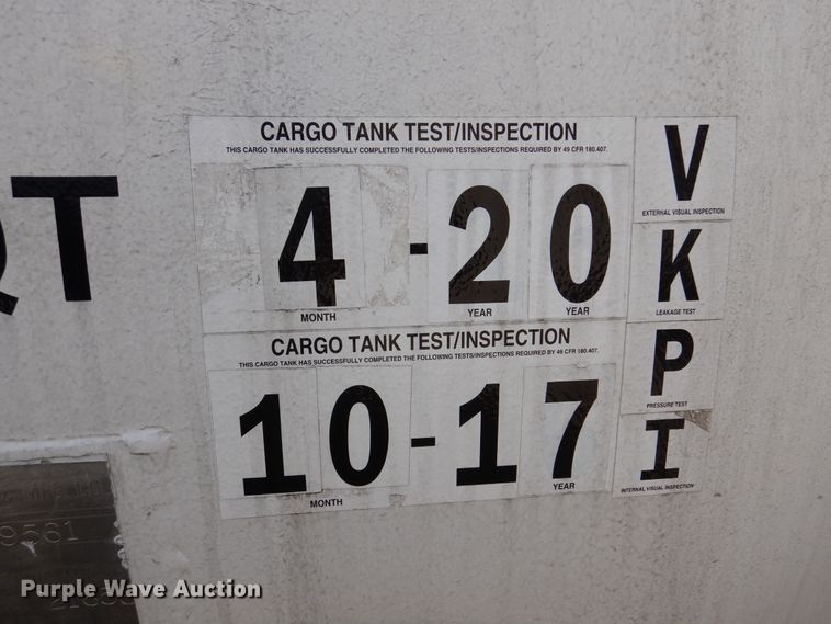 image for item DM6326 1996 Chevrolet Kodiak  propane truck