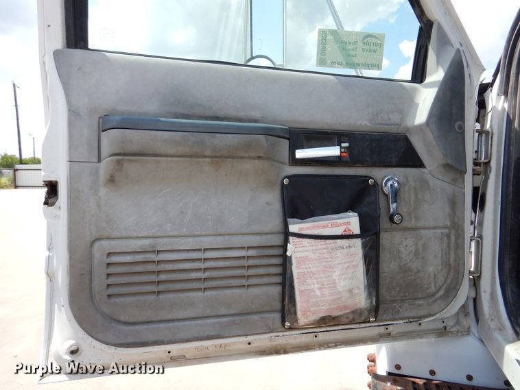 image for item DM6326 1996 Chevrolet Kodiak  propane truck