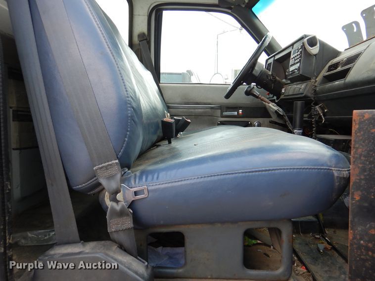 image for item DM6326 1996 Chevrolet Kodiak  propane truck