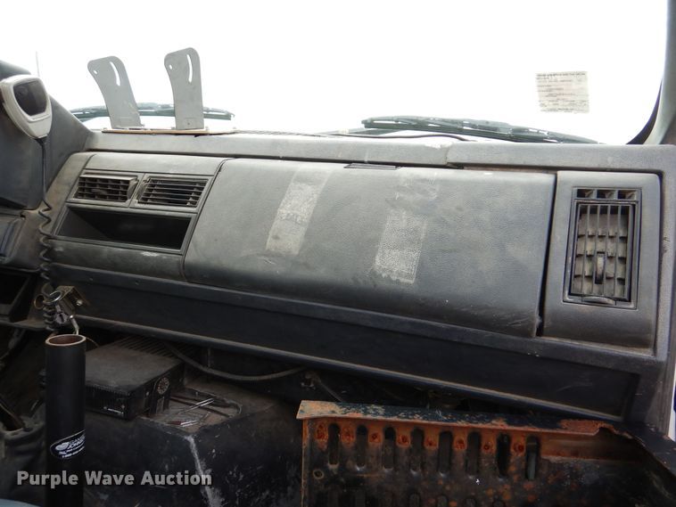 image for item DM6326 1996 Chevrolet Kodiak  propane truck