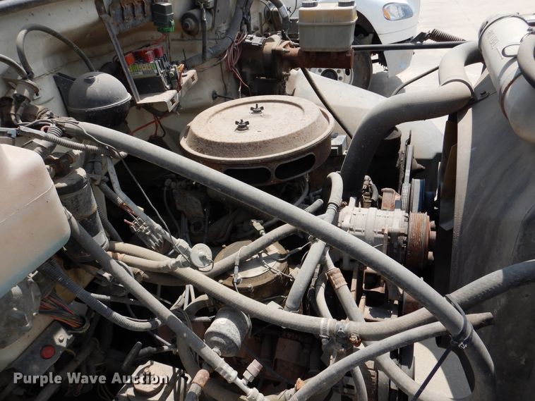 image for item DM6326 1996 Chevrolet Kodiak  propane truck